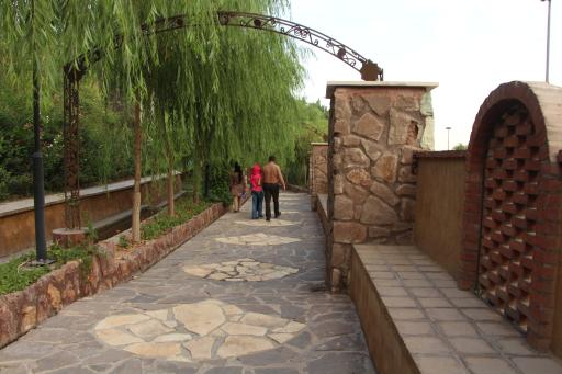 عکس بوستان نهج البلاغه فاز دو