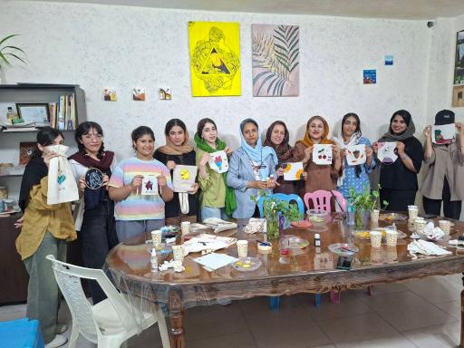 عکس آموزشگاه نقاشی اطلسی