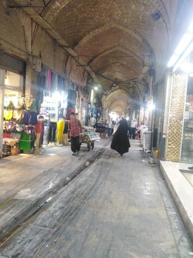عکس بازار حاج قاسم