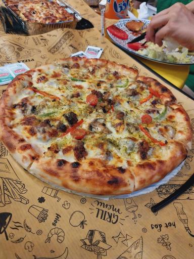 عکس برگر سعید