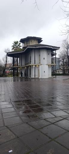 عکس عمارت کلاه فرنگی