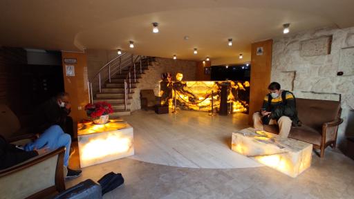 هتل آپارتمان پارتیکان اصفهان