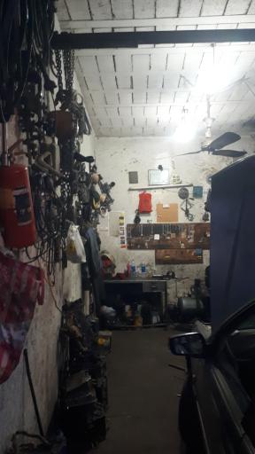 عکس تعمیرگاه و مکانیکی مسعود