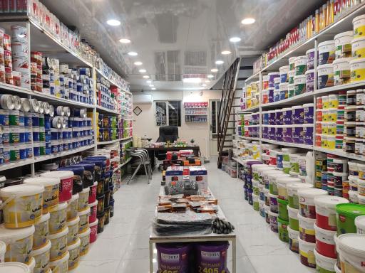 عکس ابزار و رنگ تقی زاده