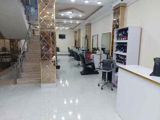 عکس آرایشگاه نسل جوان