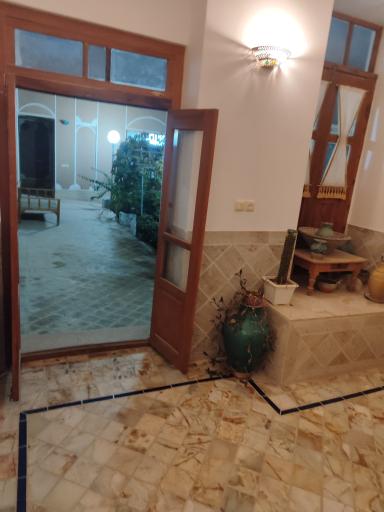 عکس اقامتگاه کوچه حنا