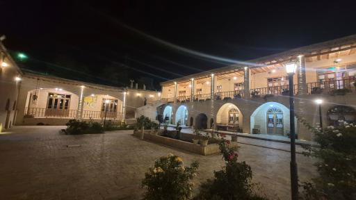 عکس اقامتگاه شهر پنهان