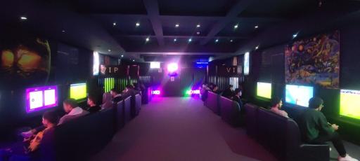 عکس گیم سنتر آنا