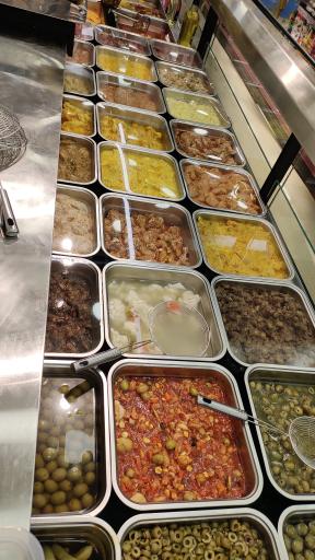 عکس هایپر مارکت مگامارت