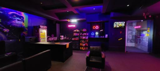 عکس گیم سنتر آنا