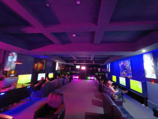 عکس گیم سنتر آنا