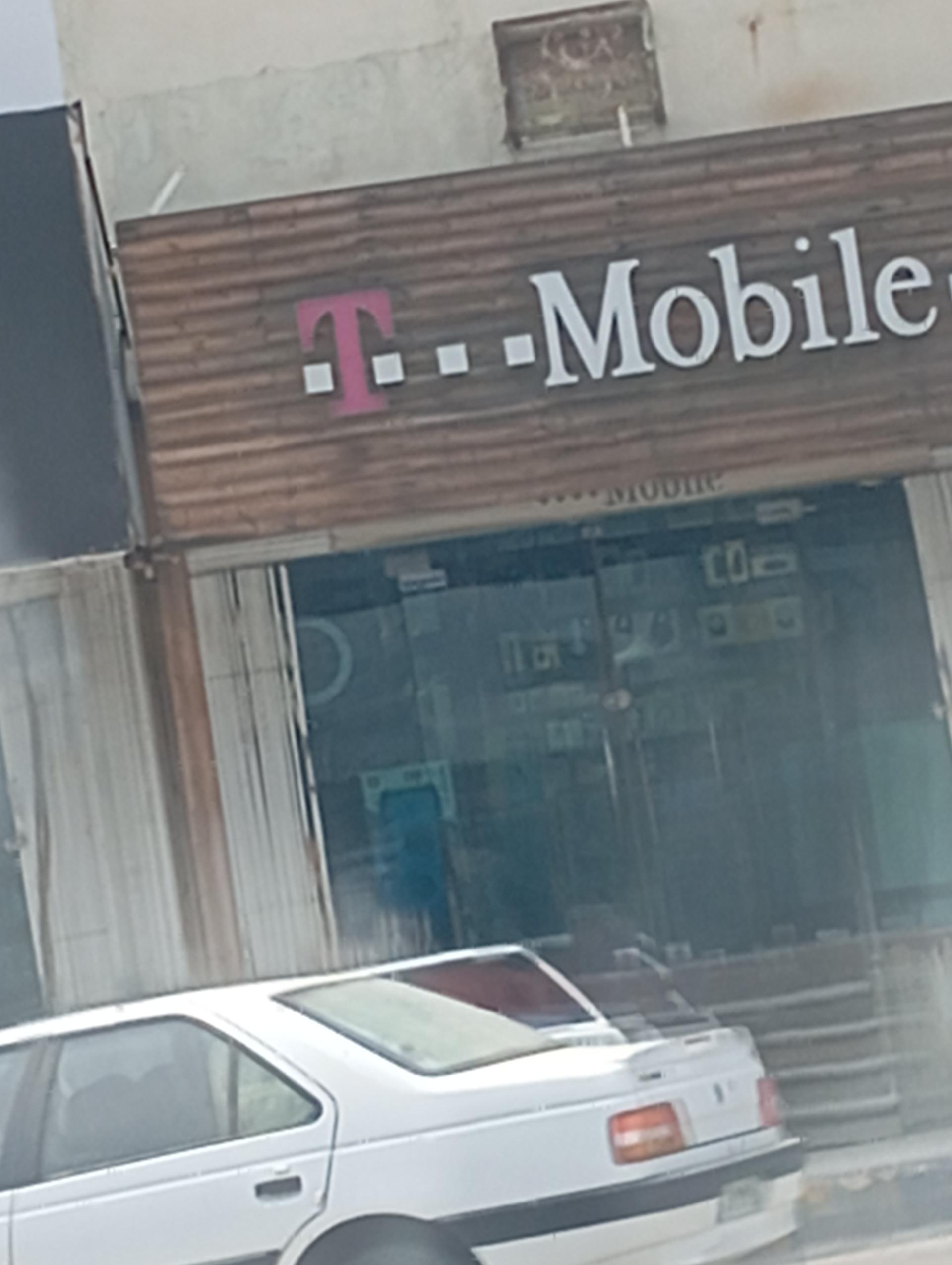 عکس تی موبایل