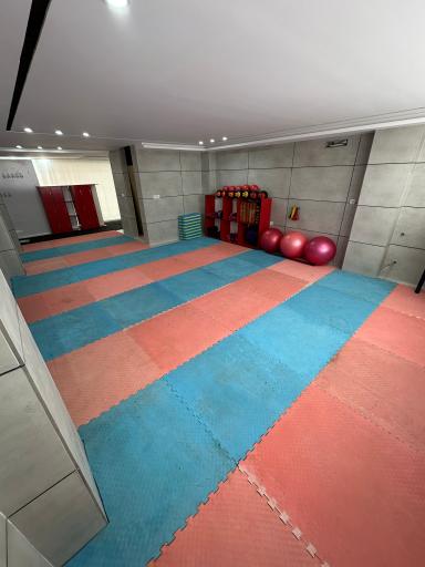 عکس گیم نت و باشگاه ورزشی آسمان شهر