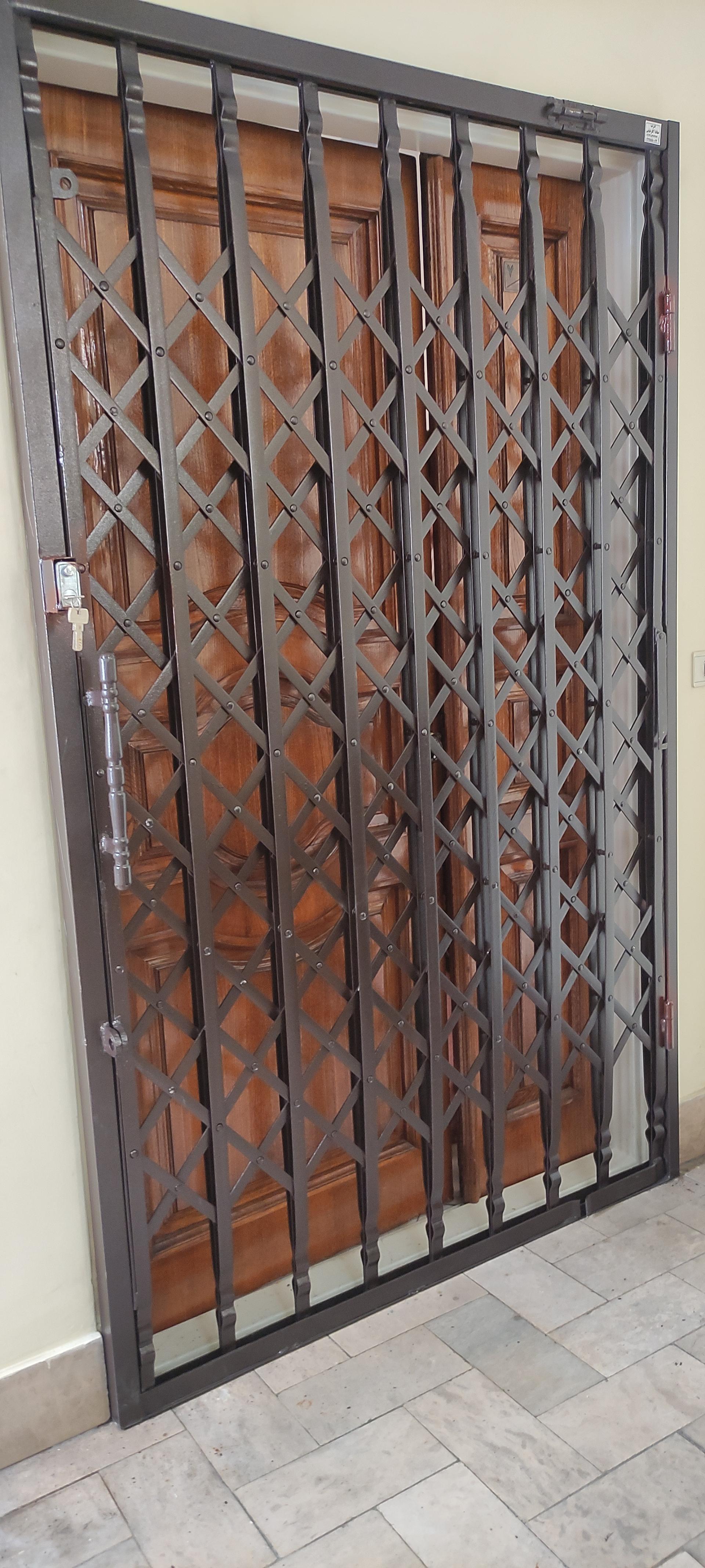 عکس درب و حفاظ آکاردیونی رحمتی