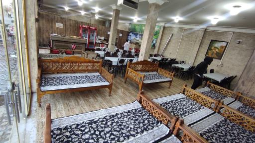 عکس رستوران پاییزان