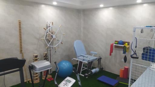 عکس کلینیک فیزیوتراپی برهان