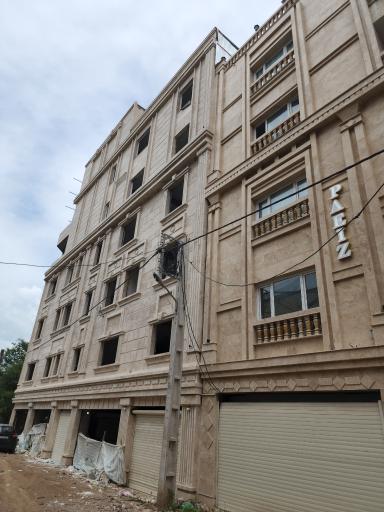 عکس ساختمان پاییز