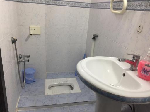 عکس اقامتگاه عبادی