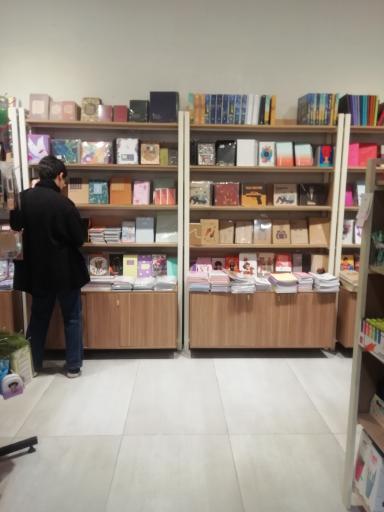 عکس شهر کتاب 