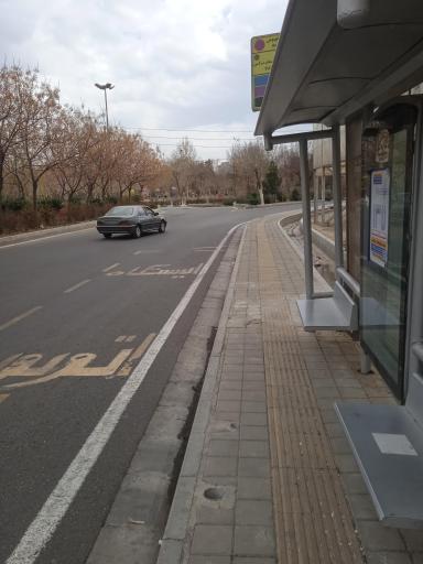 عکس ایستگاه اتوبوس بوستان بانوان