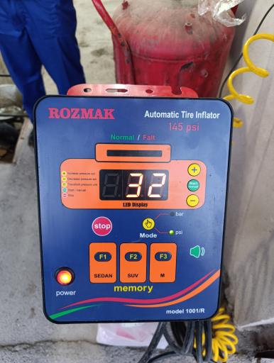 عکس جلوبندی‌سازی و تعویض‌روغن مدرن