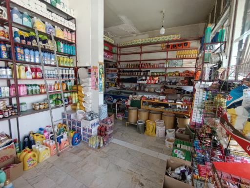 عکس هایپرمارکت نجفی