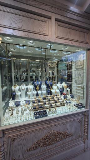 عکس طلای قزلباش 