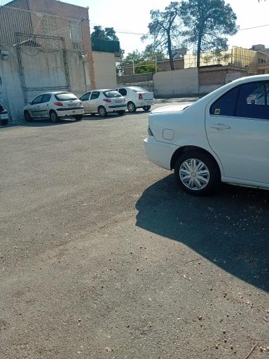 عکس پارکینگ عمومی سرچشمه
