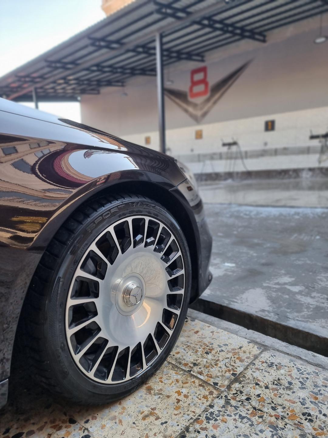 عکس کارواش و دیتیلینگ V8