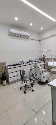 عکس کلینیک دندانپزشکی دکتر اعتباری 