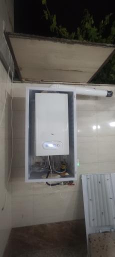 عکس تعمیرات پکیج، آبگرمکن و بخاری فخاری