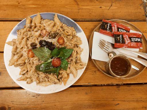 عکس کافه ماهونی