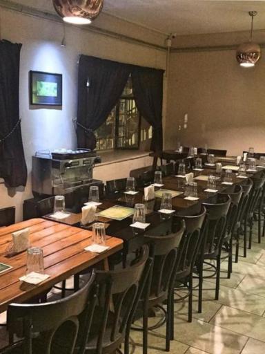 عکس کافه ماهونی