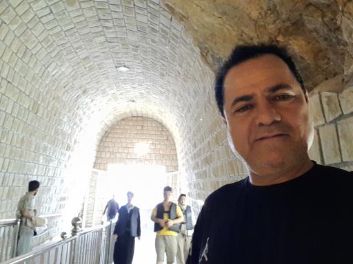 عکس مهمانسرا جهانگردی غار علیصدر همدان