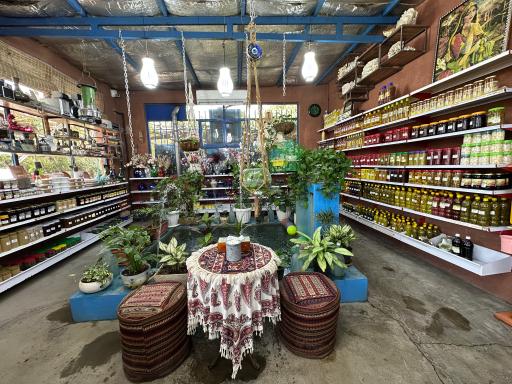 عرقیجات سنتی باغ ارباب