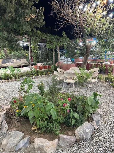 عکس عرقیجات سنتی باغ ارباب