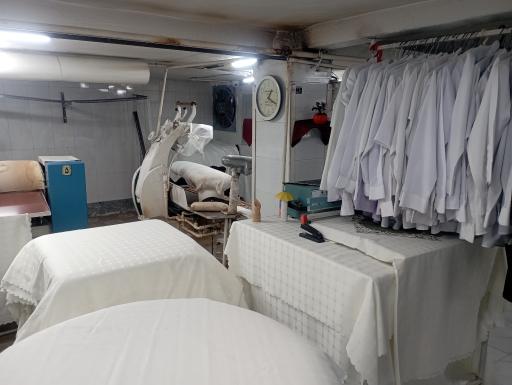 عکس خشکشویی صنعتی صدرا کلین