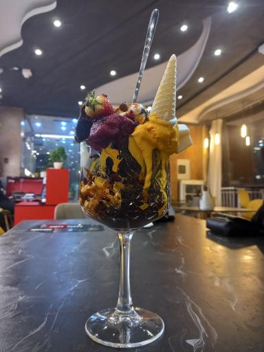 عکس کافه رستوران لموس