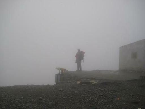 عکس پناهگاه کوه سرخه