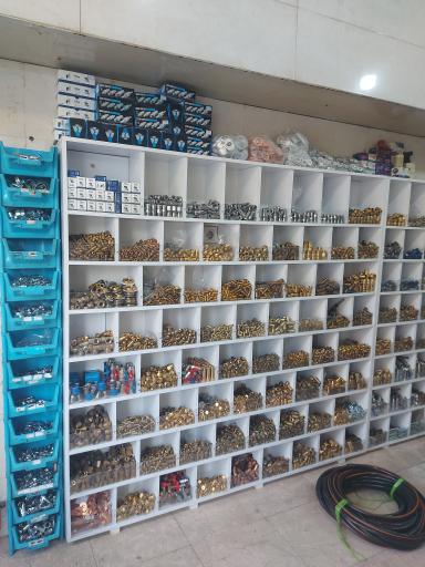 عکس فروشگاه اتصالات برنجی و پنوماتیک