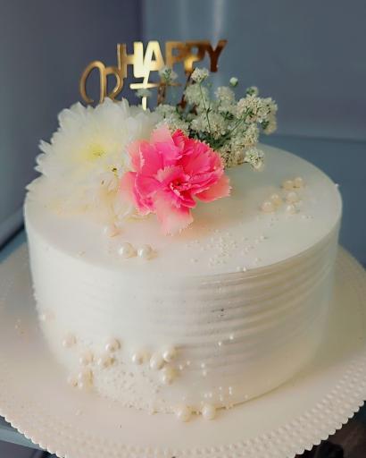 عکس کافه شیرینی شان رز