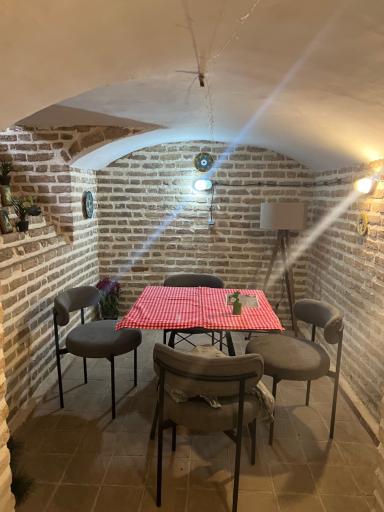 عکس کافه علم و مزه