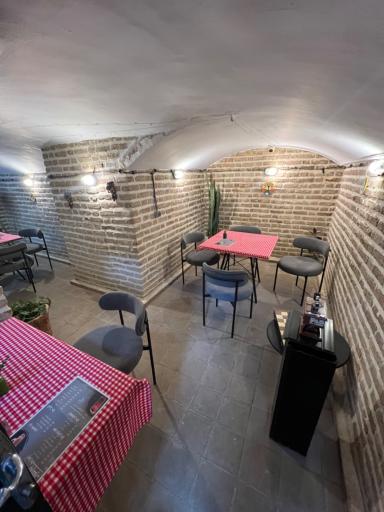 عکس کافه علم و مزه