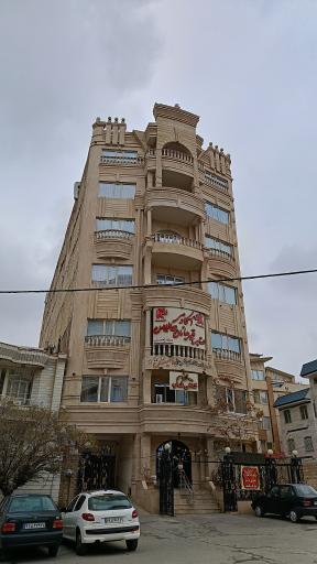 عکس هتل هالیس