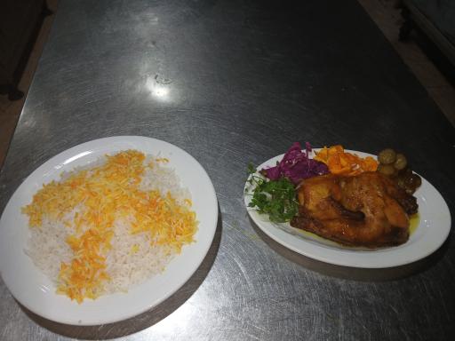 عکس رستوران بزرگ منظریه