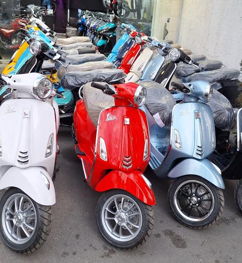 عکس فروشگاه موتورسیکلت سبقت