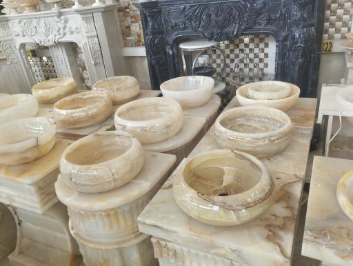 عکس بازار سنگ اندیشه تیموریان