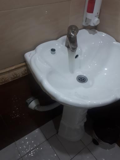 عکس هتل هالیس