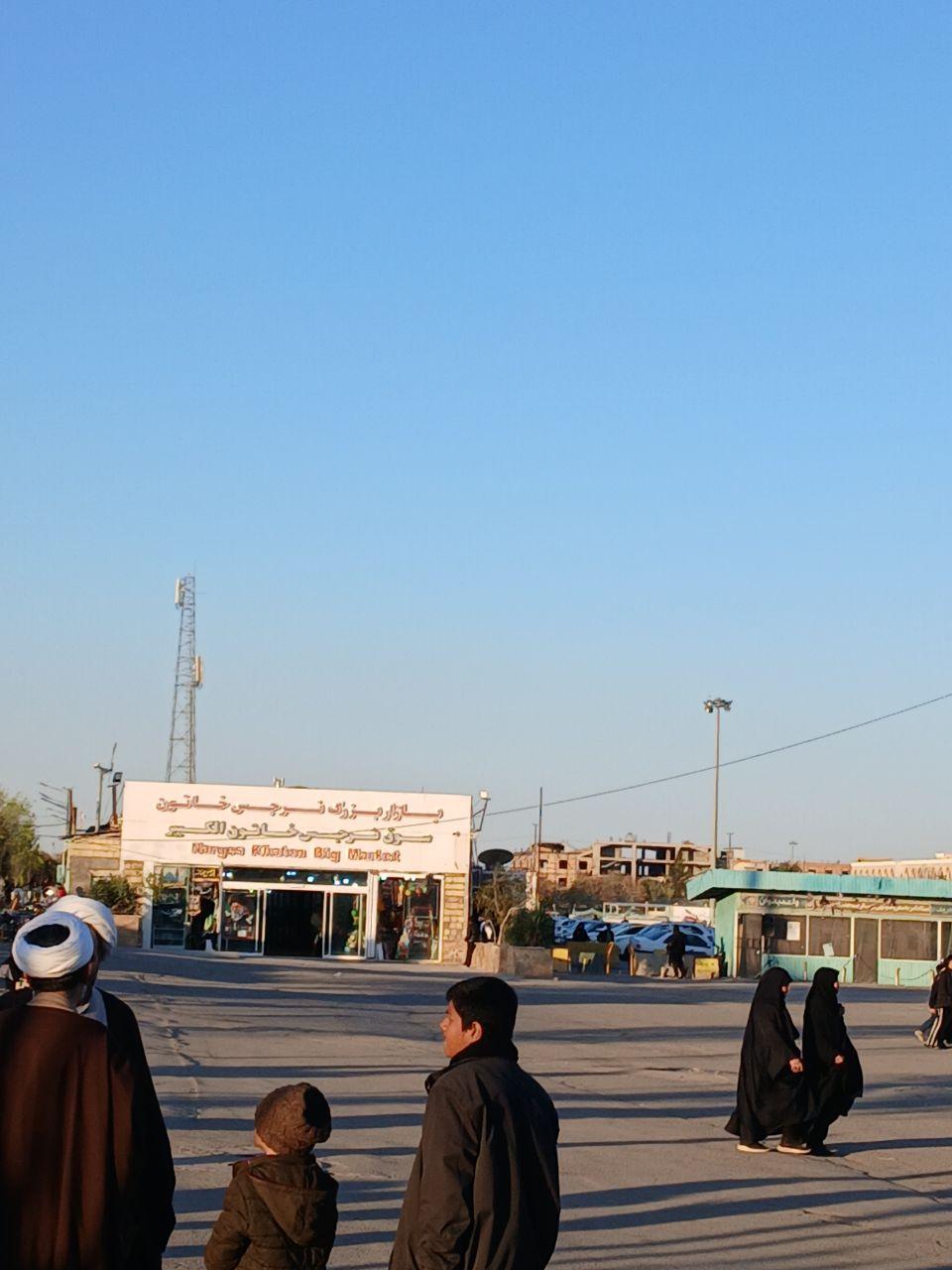 عکس بازار بزرگ نرجس خاتون