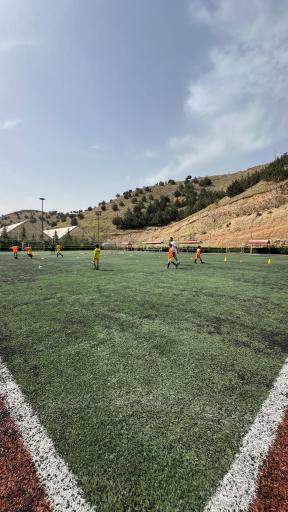 عکس مدرسه فوتبال افرا